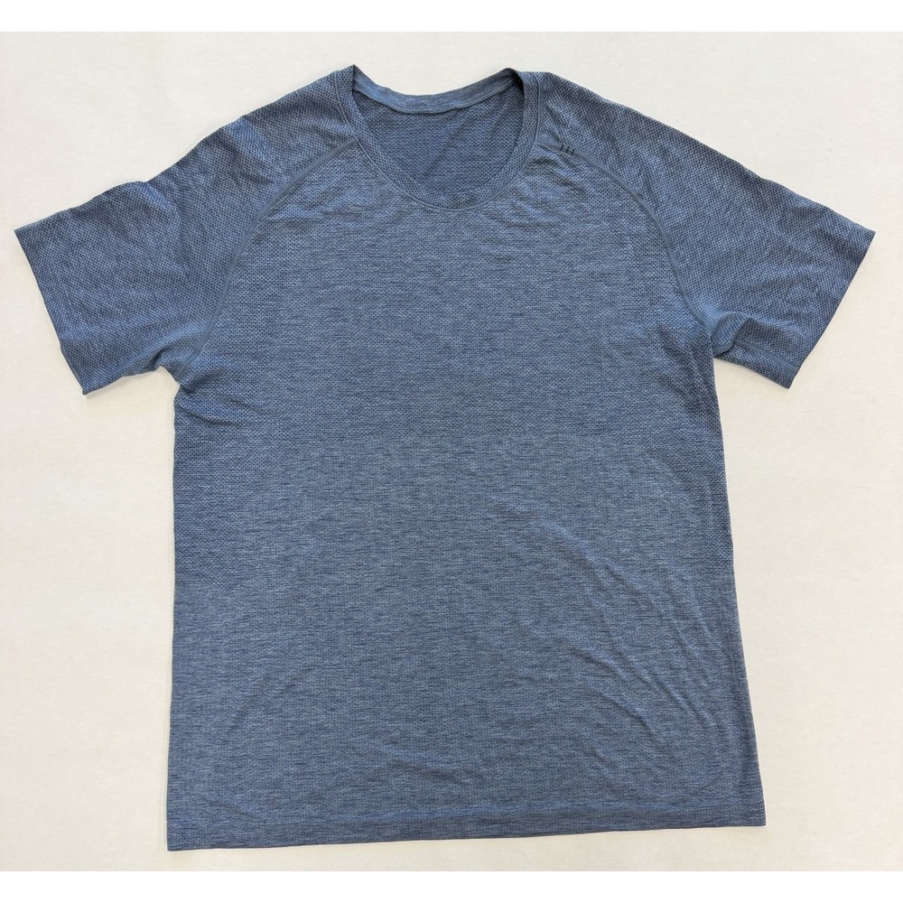 Lululemon Men's M/L Metal Vent Tech Short Sleeve Shirt Blue Live In Practice
